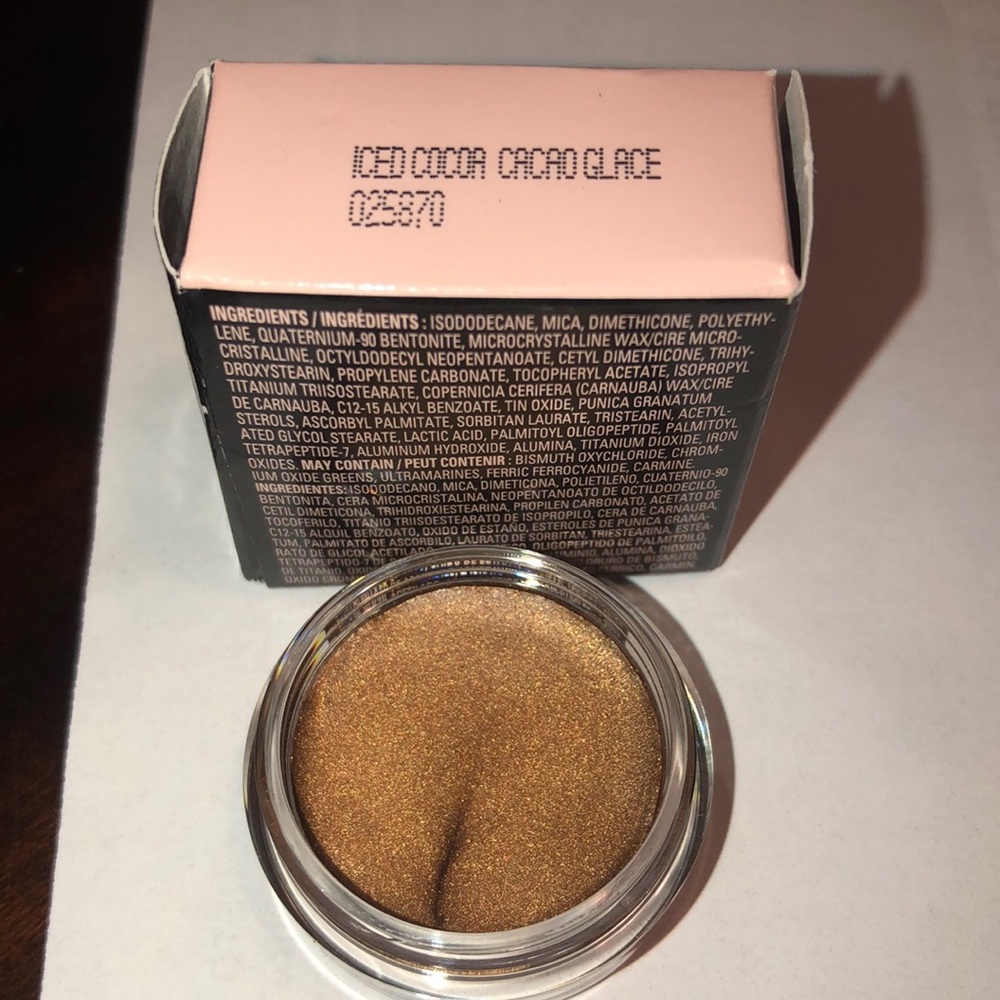 NIB- Mary Kay Mineral and Cream Eye Color. They are sold separately at $6 each. - Picture 5 of 13